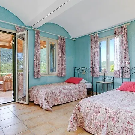 Villa Sleeps 6 Pool Air Con Wifi Sivota